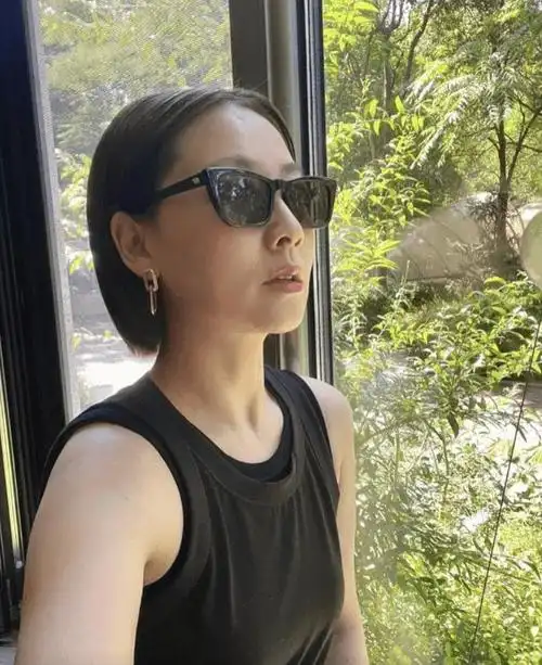 47岁张茜公开中年老妇女日常|素颜_网易订阅