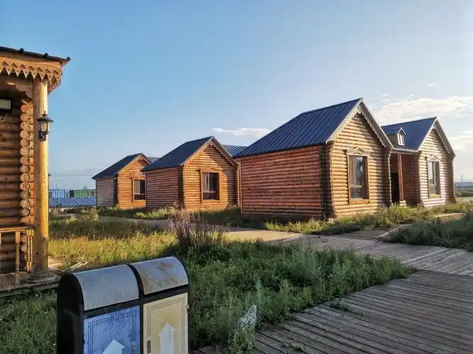 走进绿色而广漠的大草原一一美丽的呼伦贝尔.