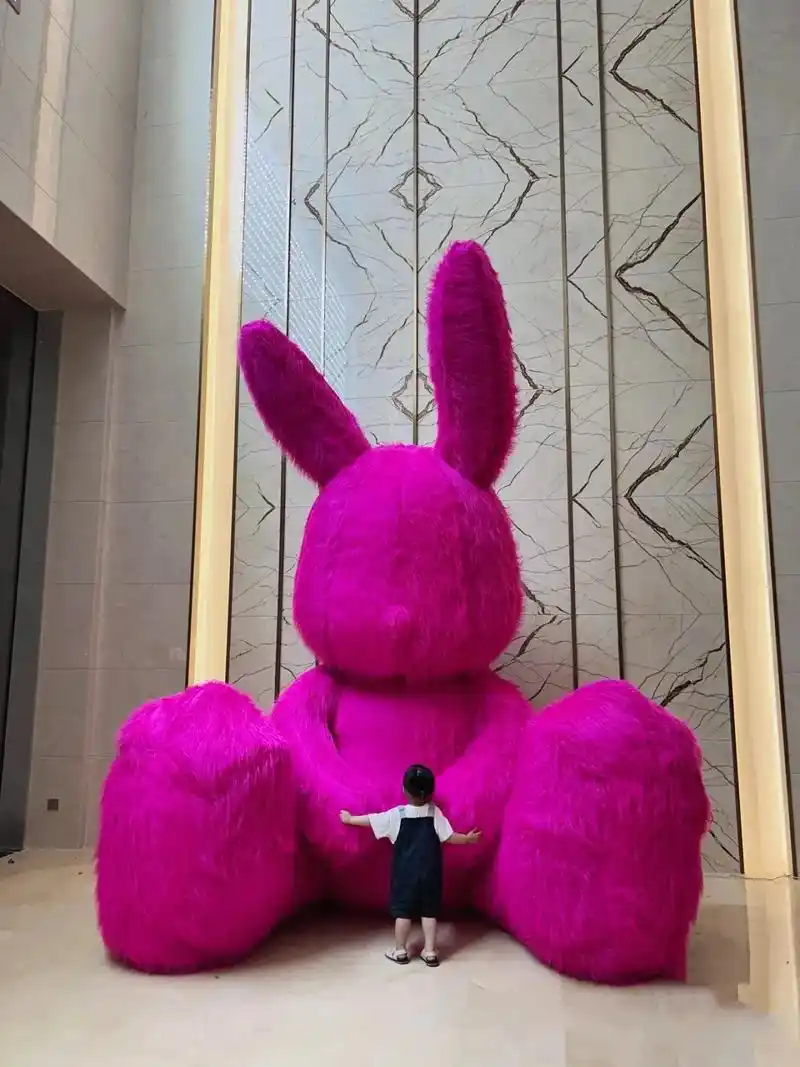 在茂名我也抱到粉紫大萌兔啦～巨显白巨出片.