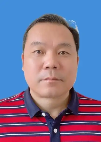 桂平市大湾镇党委书记 黎健华 - 领导班子 - 广西