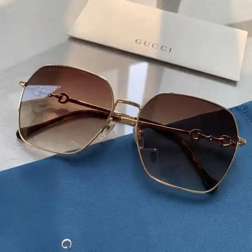 古驰太阳镜我值得拥有040404