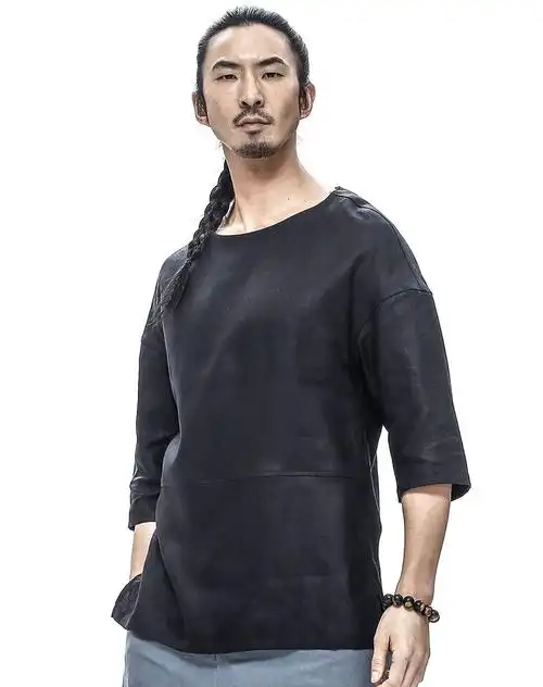 玄黑色亚麻七分袖t恤