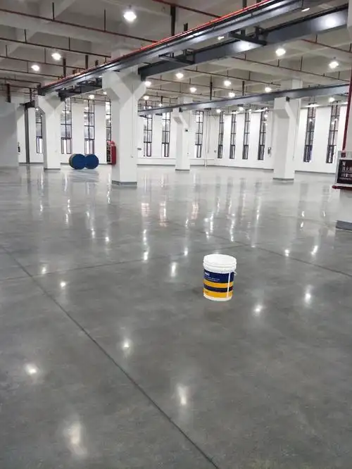 混凝土密封固化剂作为目前地坪行业应用广泛的材料,其作用大家想必也