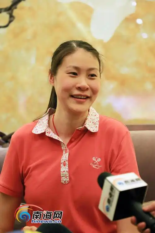 赵蕊蕊亮相海口自爆转型历程赞海南排球基础好