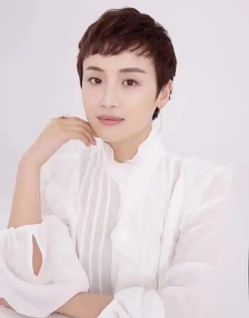 山东美女傅淼