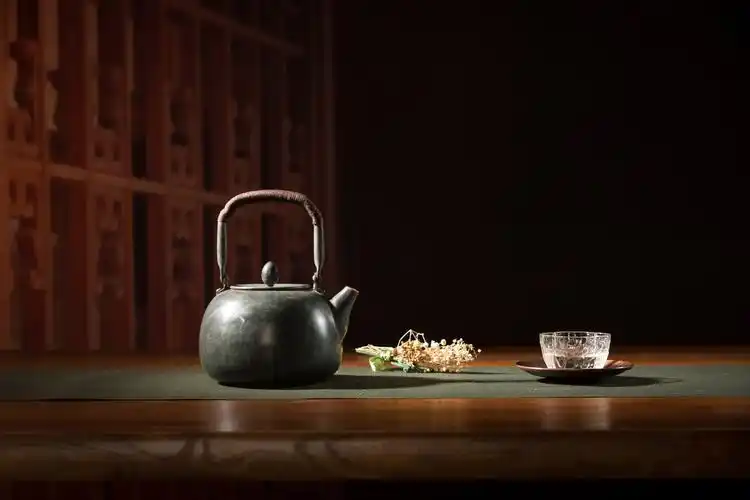 朱炳仁 古风含烟壶 (黑色)