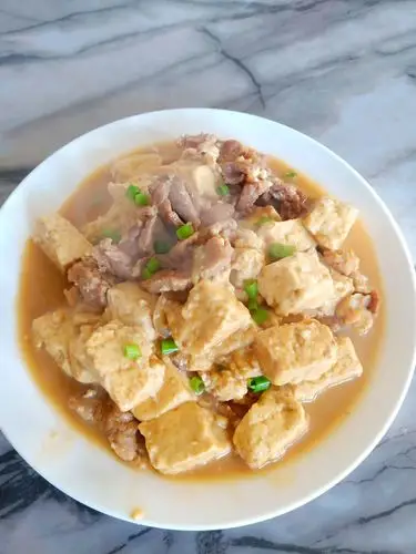 肉片炖豆腐