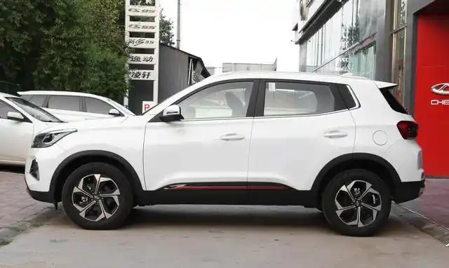 10万左右性价比高的 suv,外观时尚配置高,带您看看奇瑞瑞虎5 x