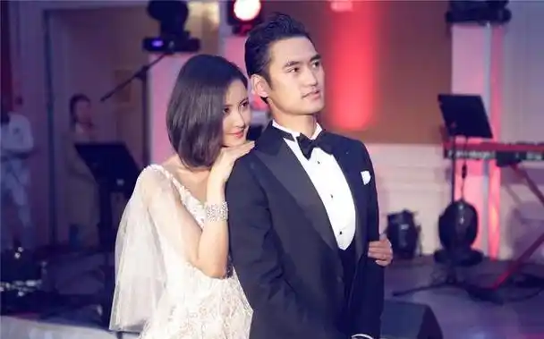 张歆艺我这辈子最正确的决定就是在38岁高龄为小丈夫生儿子