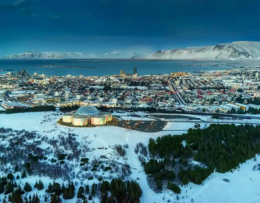 位于冰岛首都的"珍珠楼",去过的游客都为她的建筑之美所倾倒!