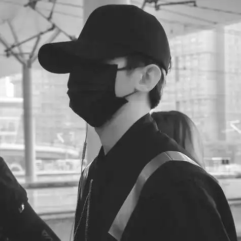 蔡徐坤的图片头像暗黑(蔡徐坤头像黑粉专属)