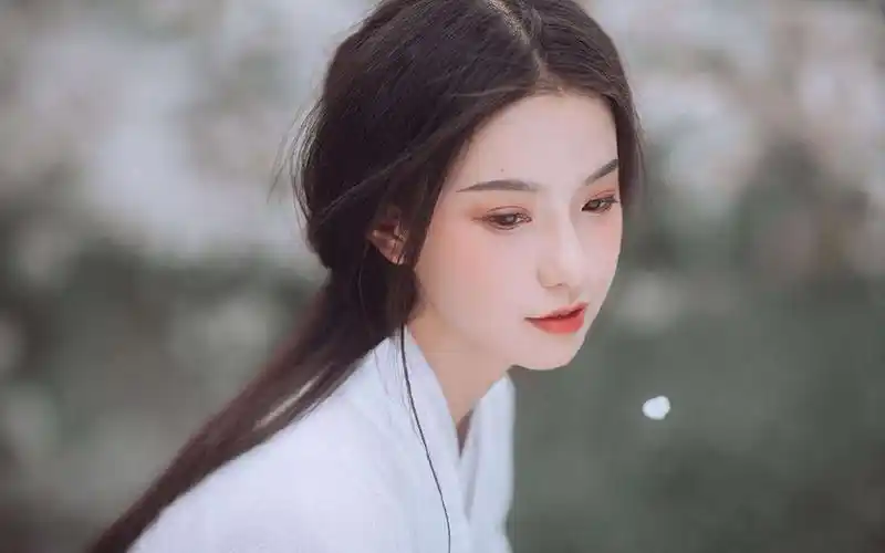 一组古风板绘人物插画欣赏:仙气十足的古装女子仙气十足古装美女养眼