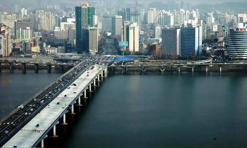 麻浦大桥(位于韩国首尔汉江上的一座大桥)_尚可名片