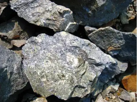 镍的用途主要用于什么(镍产业链之镍矿石详解)