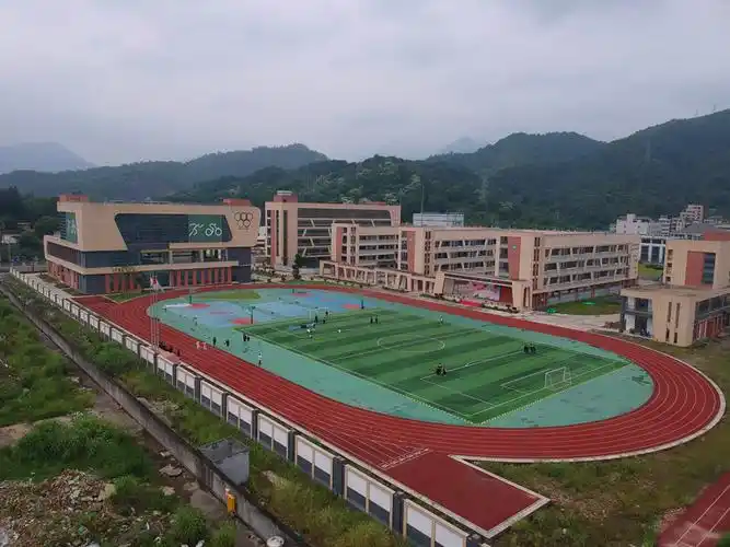 鲤鱼山小学_福州市连江县政府