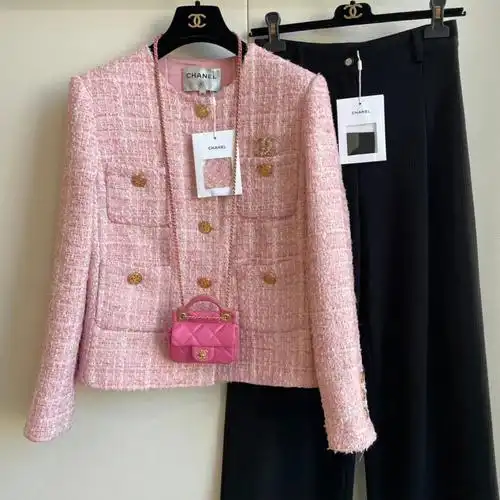 chanel粉色粗花呢外套 小香风 毛衣
