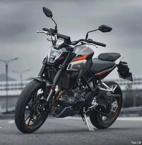 点击:>0|回复:>0摩托车论坛>新款凯越双缸街车321r上市,售价24800