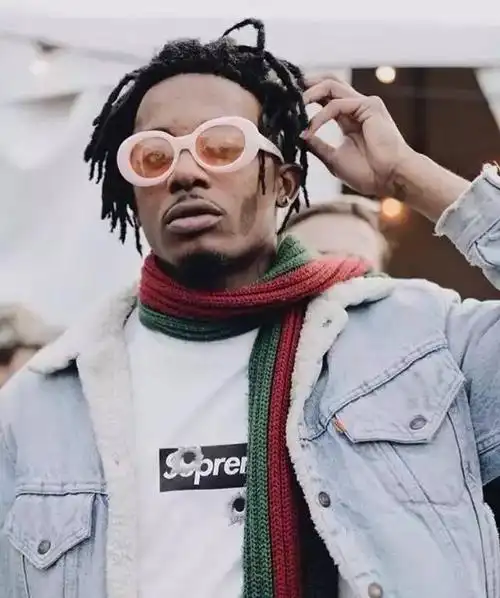 unistyle他们告诉我如何才能穿得像个真正的rapper