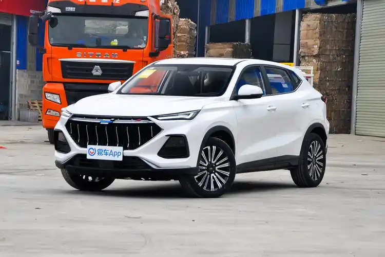 2021款 长安欧尚x5 1.5t 双离合 豪华型外观