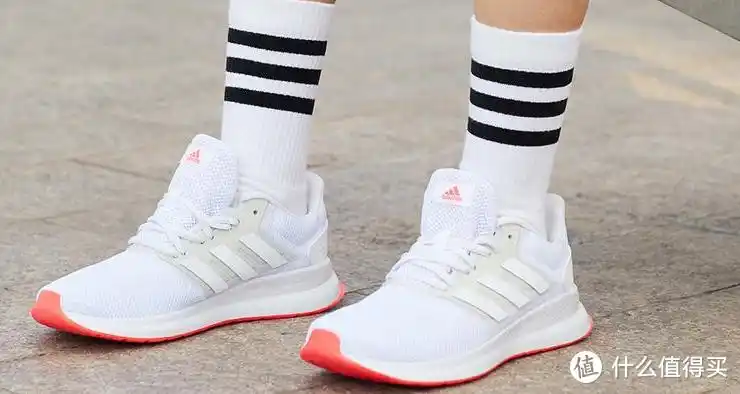 久穿不累,冬季通勤必备,8款颜值在线的adidas女鞋推荐