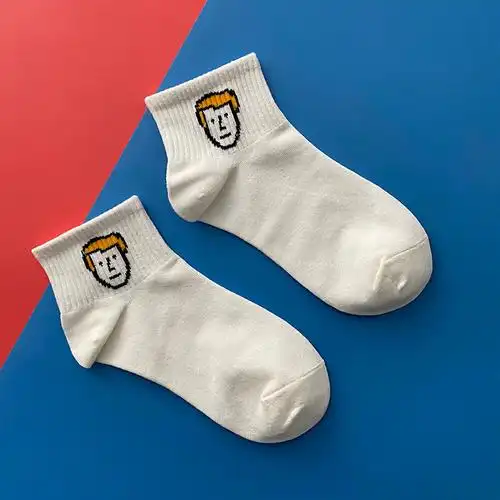 坚果妈咪 可爱卡通白色中筒袜ins潮网红学生袜子女韩版ulzzang短