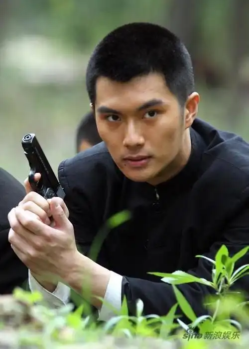 《虎胆雄心》央视八套首播 沈泰要学习孙红雷_影音娱乐_新浪网