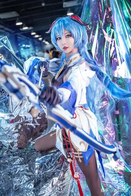 如何在漫展上成为女装大佬? - 知乎