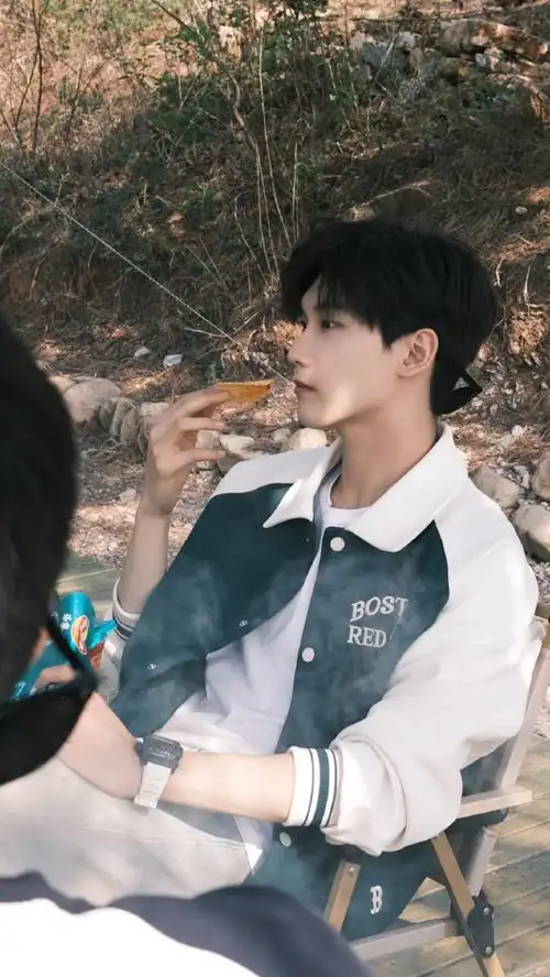 邢昭林r人式露营