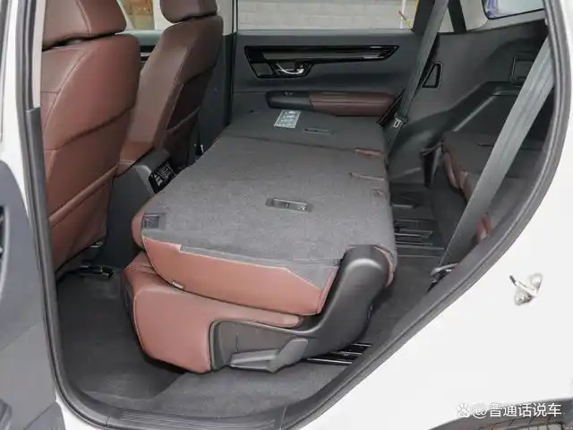 2023款crv全新改款,新款crv无论是外观还是内饰都是很大的改变.