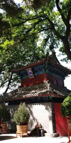 思窝花脸广济寺北京著名的内八刹之一中国佛教协会所在地