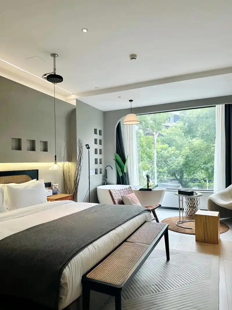 长沙05跟朋友住了3次的公主酒店6015.