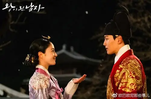 《成为王的男人》李世英:吕珍九像哥哥一样,是值得信赖的演员