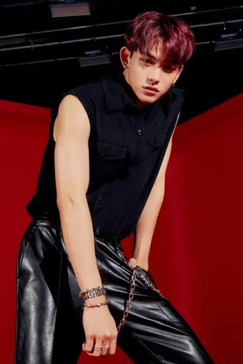 预告照_lucas#威神v#wayv超话#weishenv##lucas#黄旭熙超话