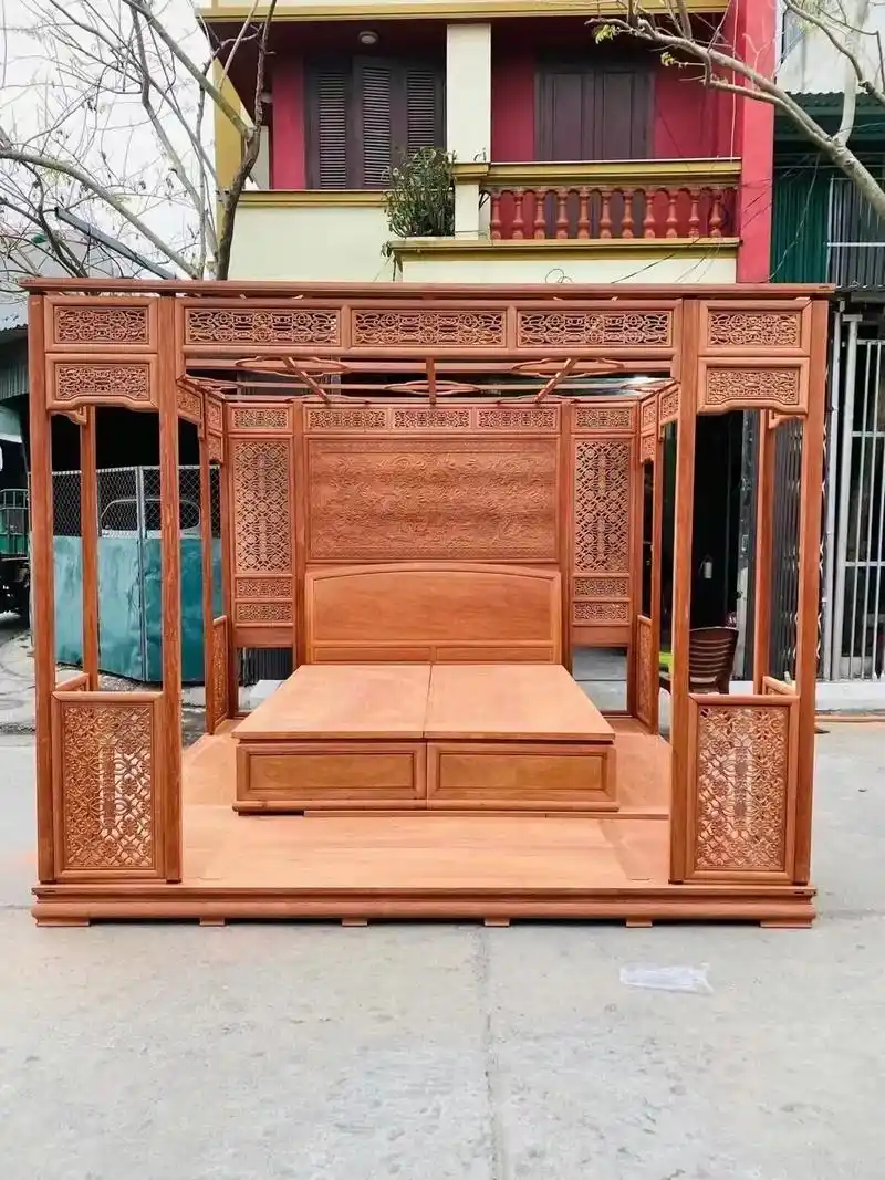 最高端的红木拔步床#榫卯结构 #高端定制 #国标红木 - 抖音