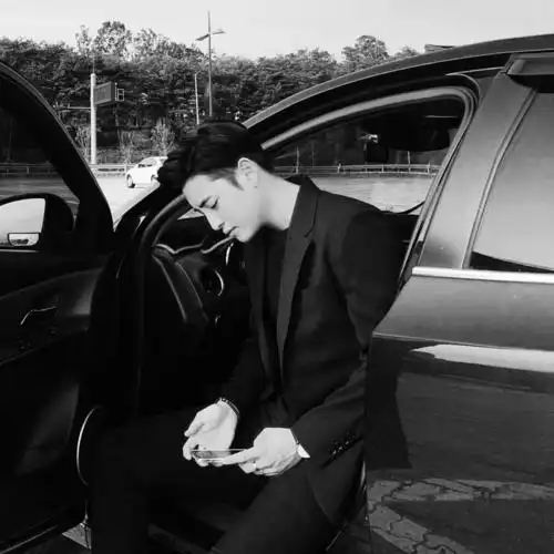 精选][个性简约][清新日韩][欧美黑白][伤感意境][男生头像]禁二传