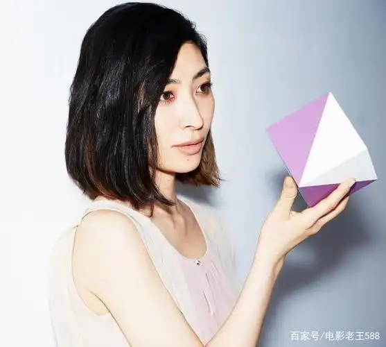 很多cv粉心中当之无愧的女神 日本著名女声优,歌手坂本真绫