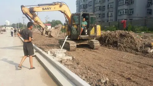 7月20日,住建局积极推进重点项目建设,各项工程有序推进