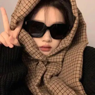 2023很潮很时尚的真人女生头像图片