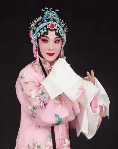 大众剧院豫剧花木兰三个版本常香玉虎美玲连德志主演