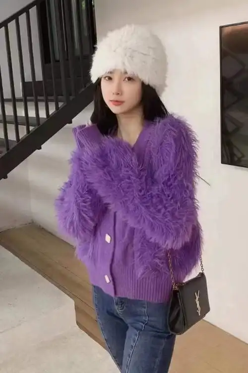 韩国东大门仿水貂绒毛衣女设计感高腰短款v领针织开衫外套上衣 - 17网
