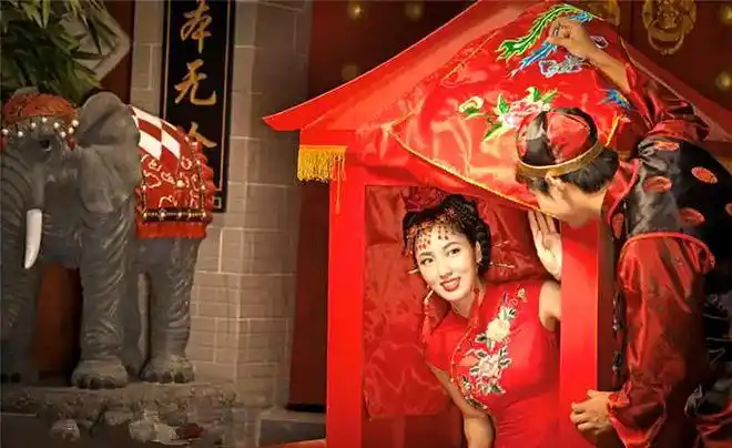 古代女子结婚为何钟情于八抬大轿结婚坐花轿有什么讲究吗