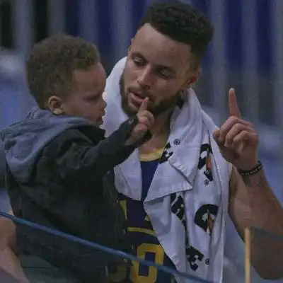 当然是库里._男生头像_我要个性网