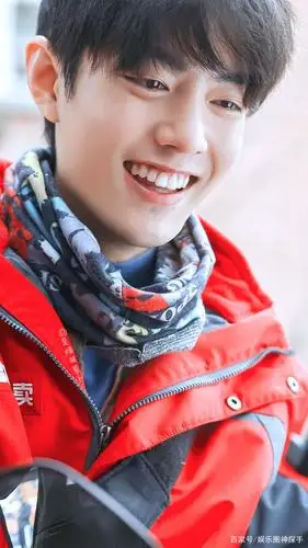 肖战笑起来的样子,真是我心中的白月光!