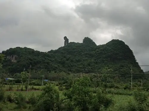 所以叫"望夫石"!