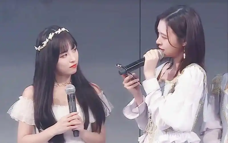 b格张语格x孔肖吟噗通噗通这噗通噗通跳动是什么原因这就是爱情