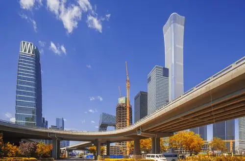 朝阳~地标建筑国贸(移轴闪拍) 问候大家!