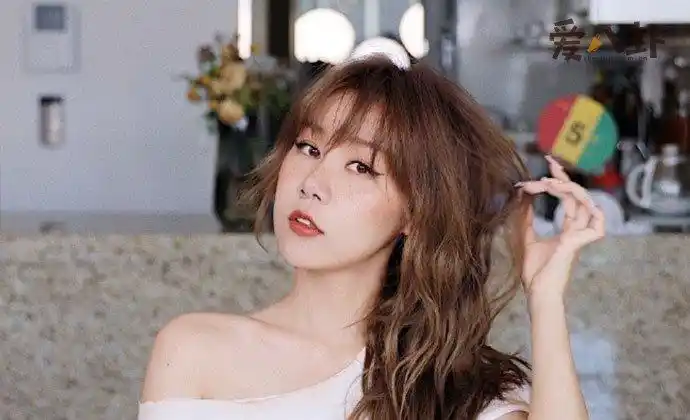 美妆徐老师什么来头 徐老师徐妍上过快本是哪一期