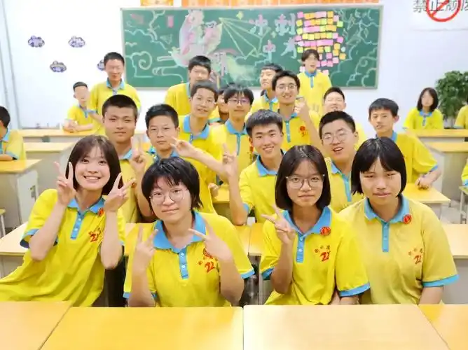 上热门97#衡水二中  #记录校园生活 #祝愿所有考生金榜 - 抖音