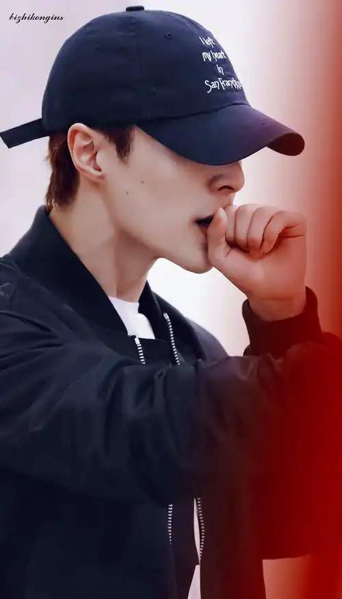 如何评价张艺兴的侧颜