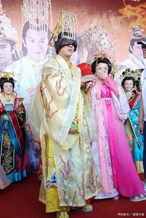 薛平贵与王宝钏,代战公主真实历史解密_电视剧_虚构_人物